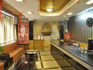 Tavern Business Hotel Új-Delhi Kültér fotó